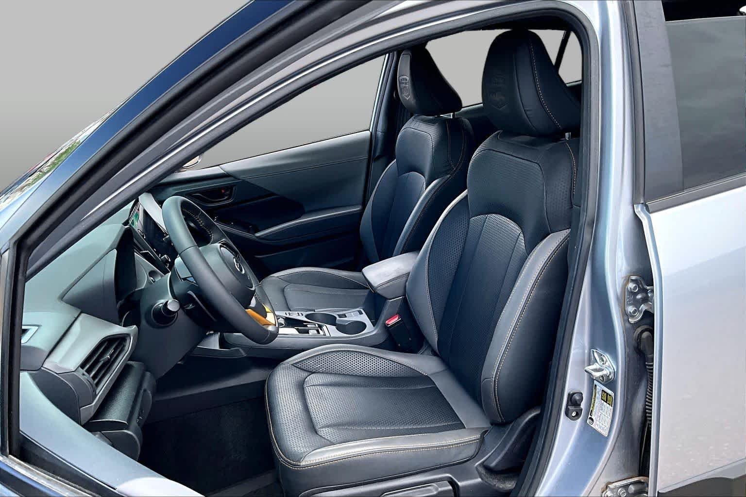 Used 2025 Ice Silver Metallic Subaru Wilderness image 6