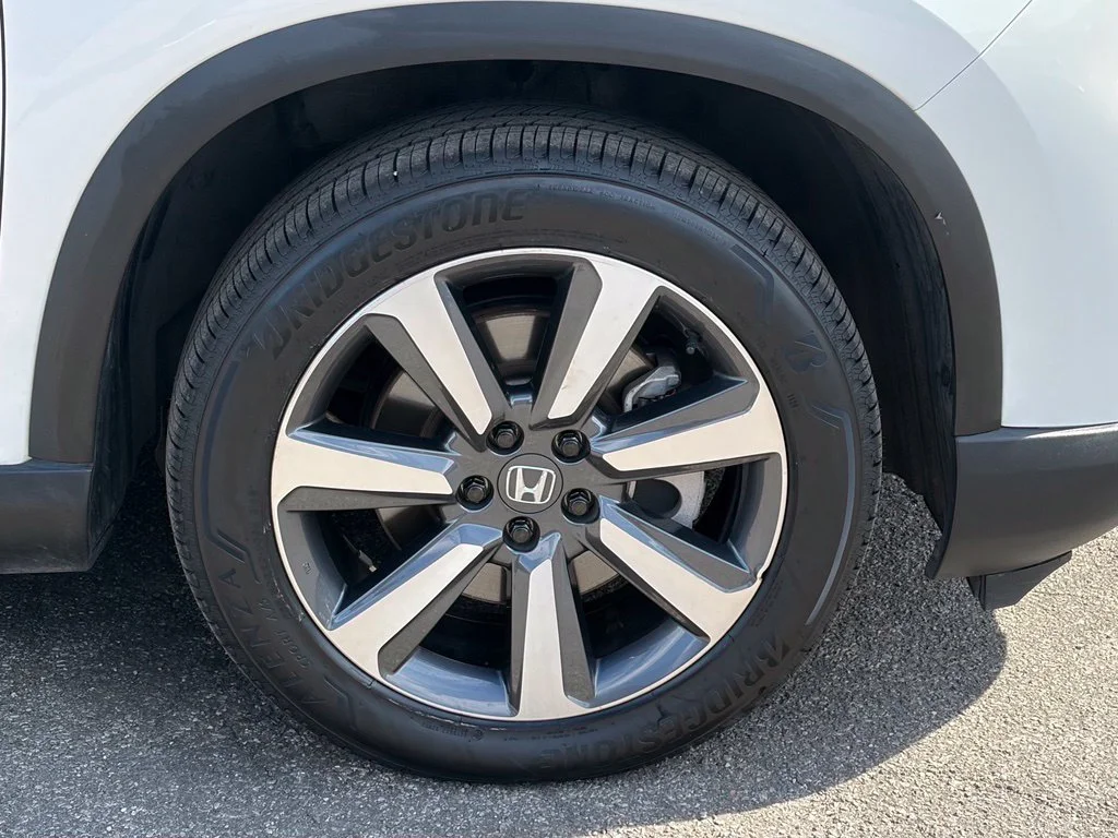 2023 Honda Pilot Touring - Photo 12
