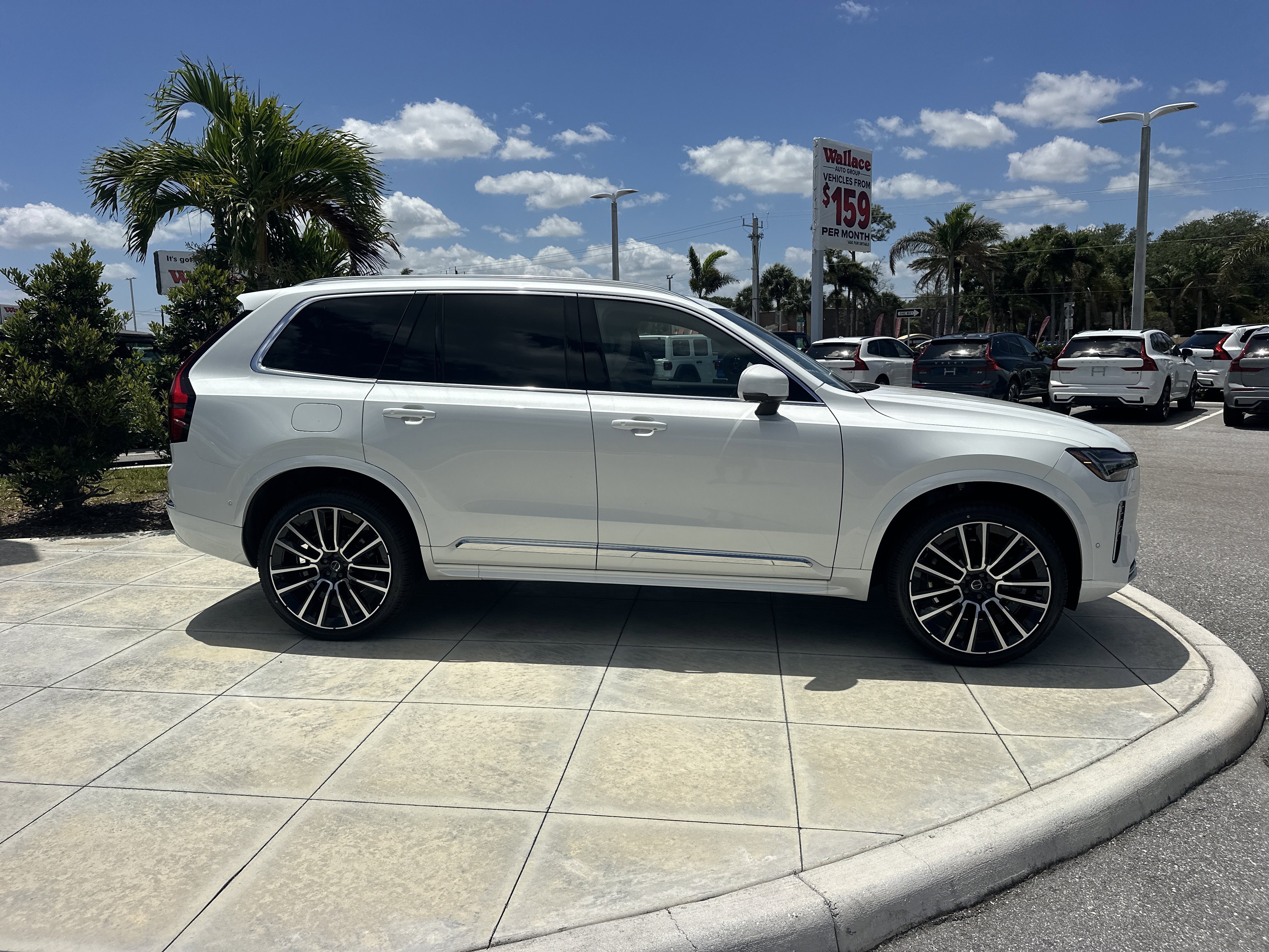 New 2026 Crystal White Volvo Plus image 3