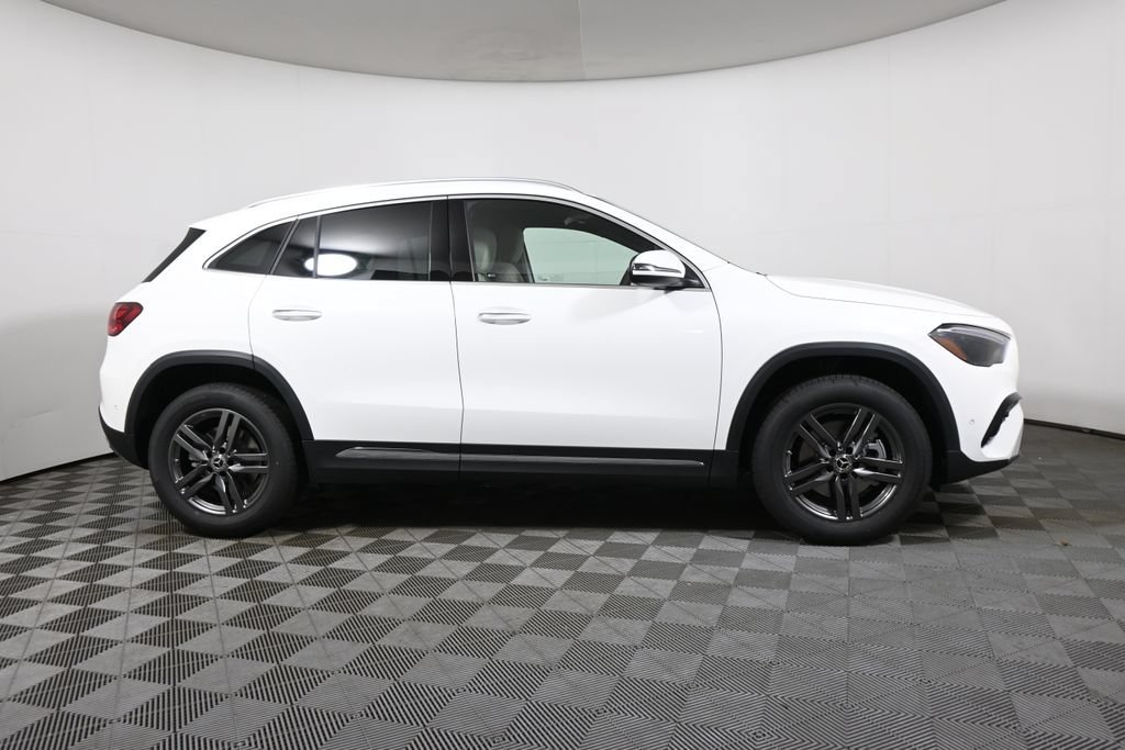 New 2026 Polar White Mercedes-Benz GLA 250 image 53