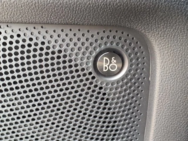 New 2026 Carbonized Gray Metallic Ford Outer Banks image 37