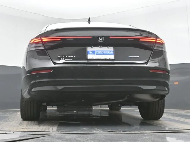 New 2026 Crystal Black Pearl Honda EX-L Hybrid image 44
