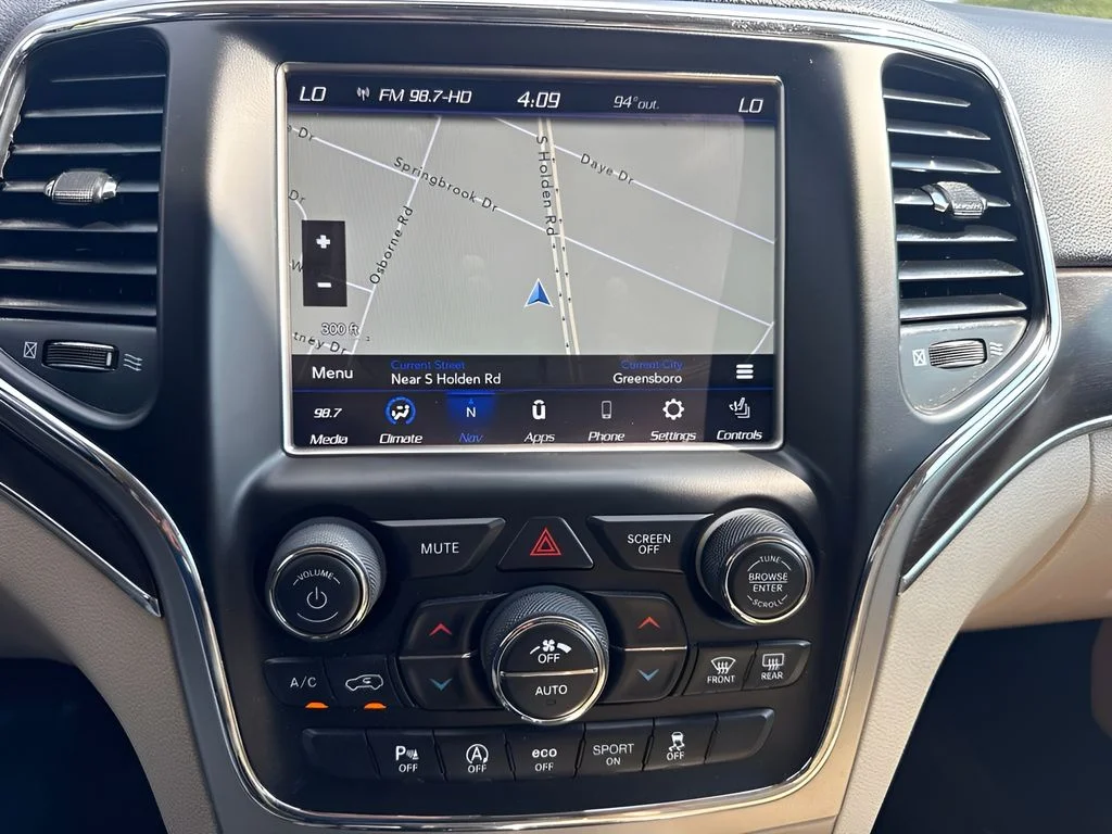 Used 2018 Black Jeep Limited image 10