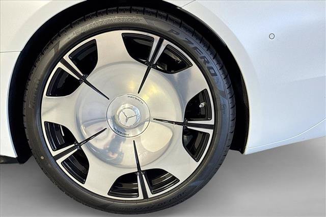 New 2026 MANUFAKTUR moonlight white magno (White Ambiance) Mercedes-Benz Maybach SL 680 Monogram Series image 51