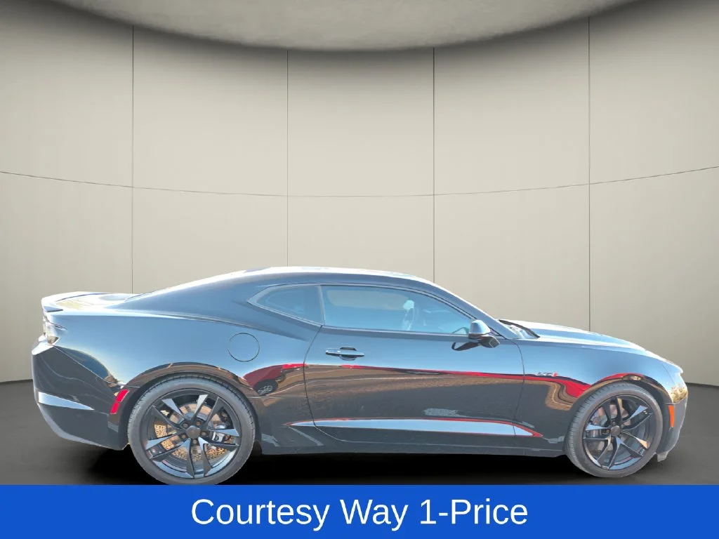 Used 2023 Black Chevrolet LT1 image 11