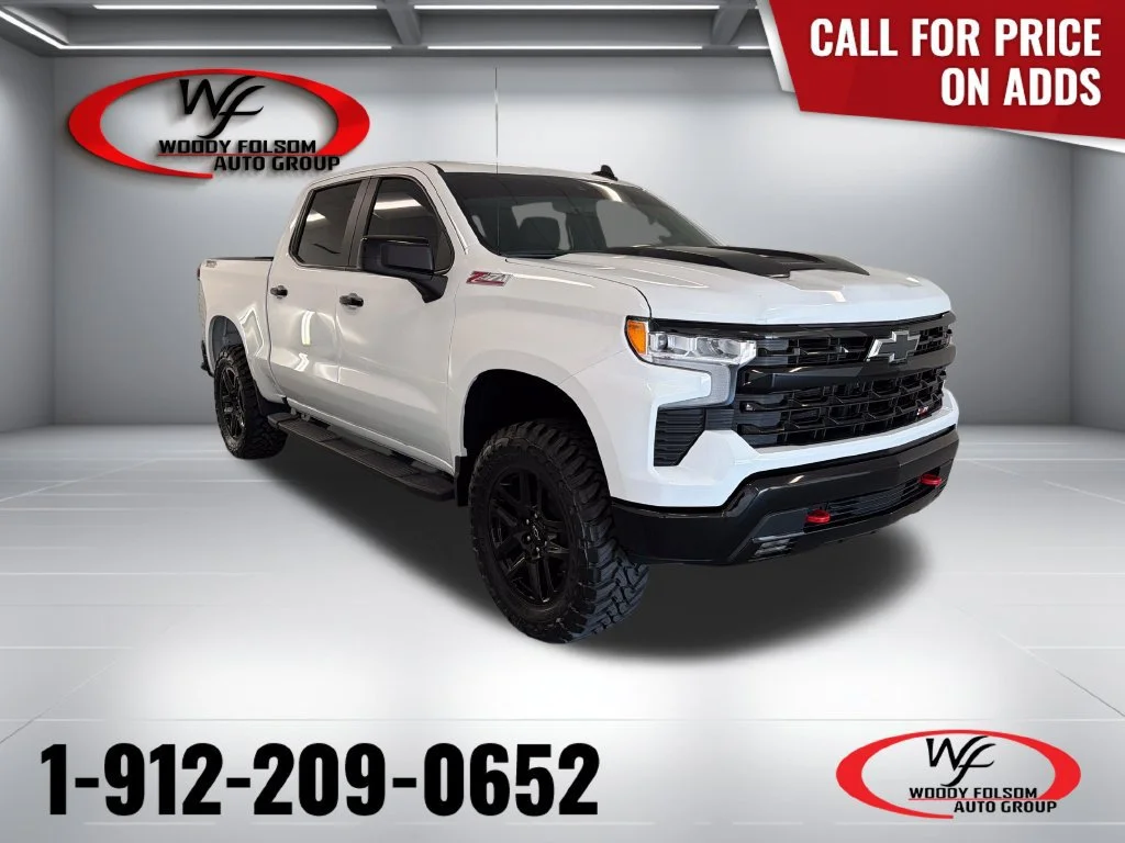 New 2026 Summit White Chevrolet LT Trail Boss image 1