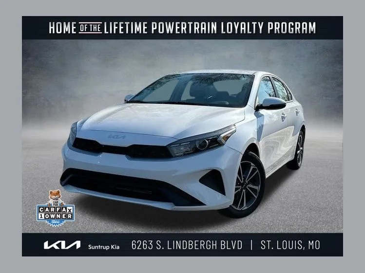 2024 Kia Forte LXS AT's photo