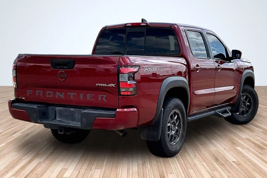 Used 2022 Red Nissan PRO-4X image 2