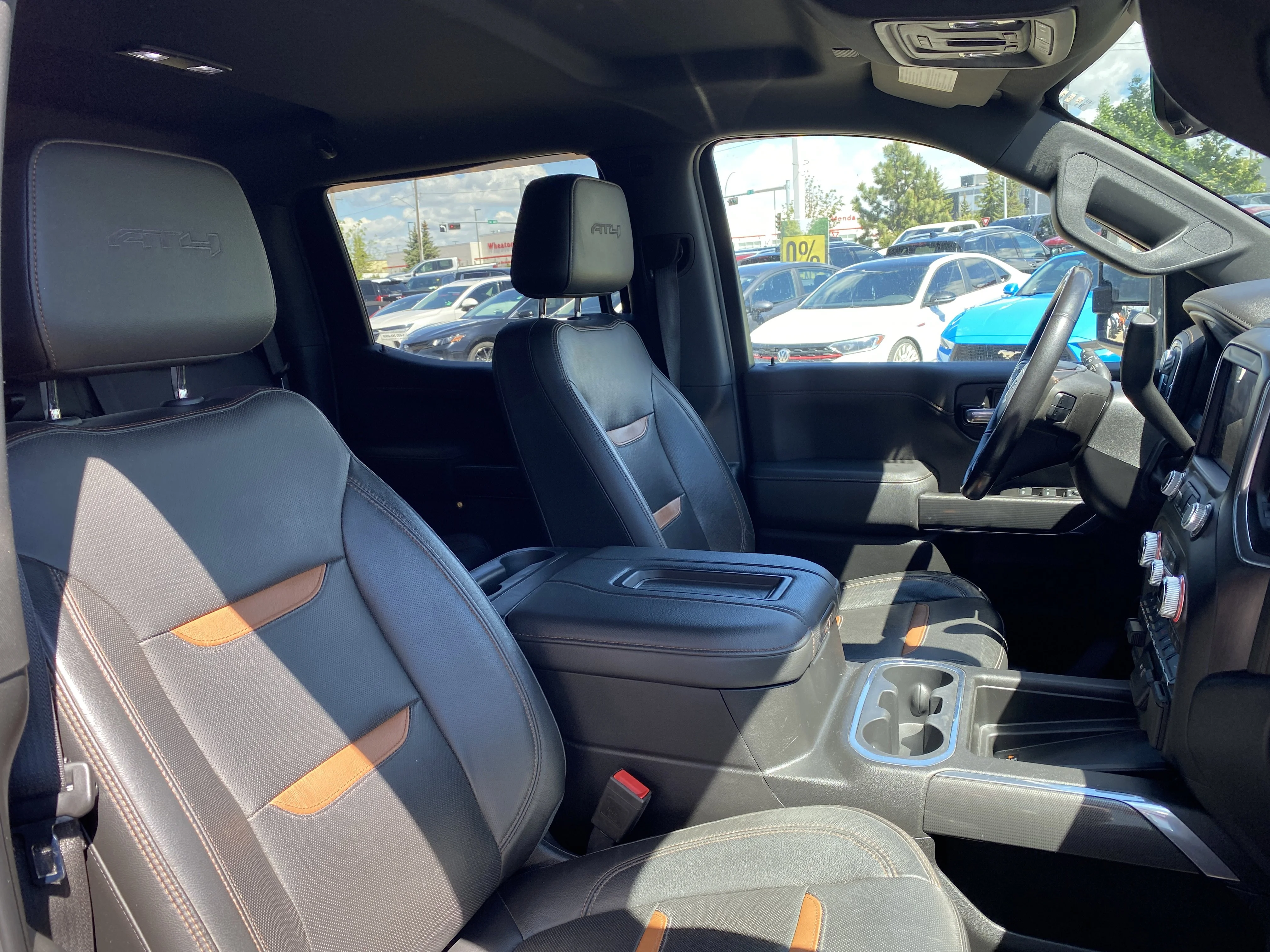 Certified Used 2020 Red GMC Crew Cab AT4 * STANDARD BOX * 3.0L DIESEL * 360 CAMERA * image 22