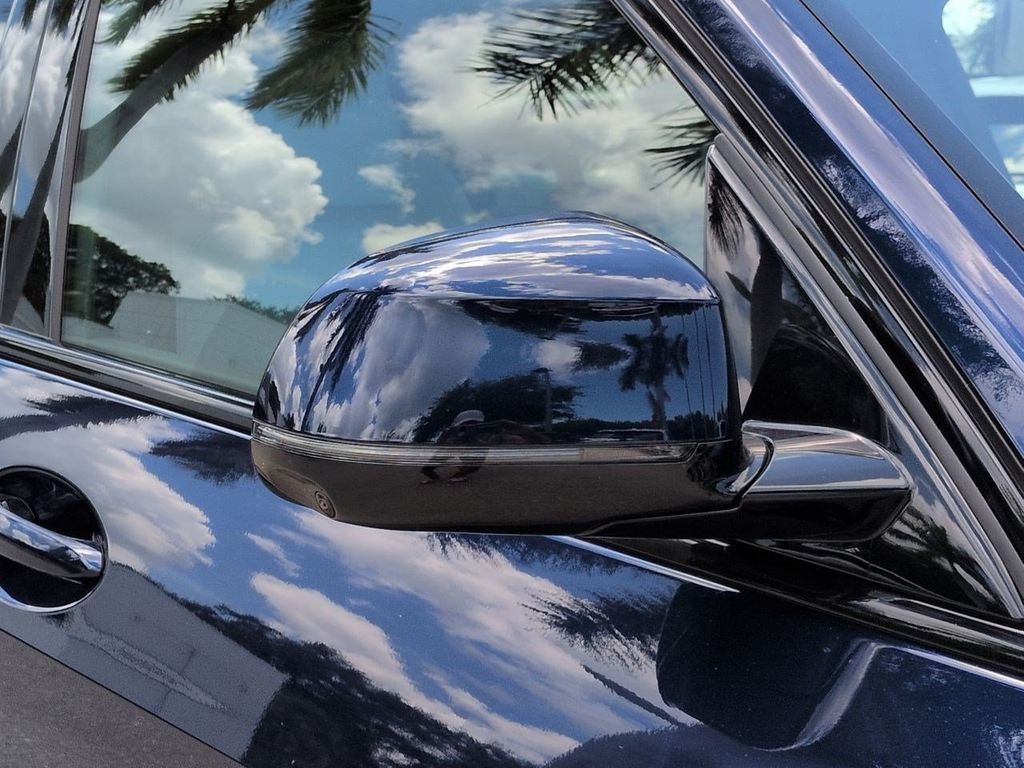 New 2027 Tanzanite Blue II Metallic BMW xDrive40i image 12