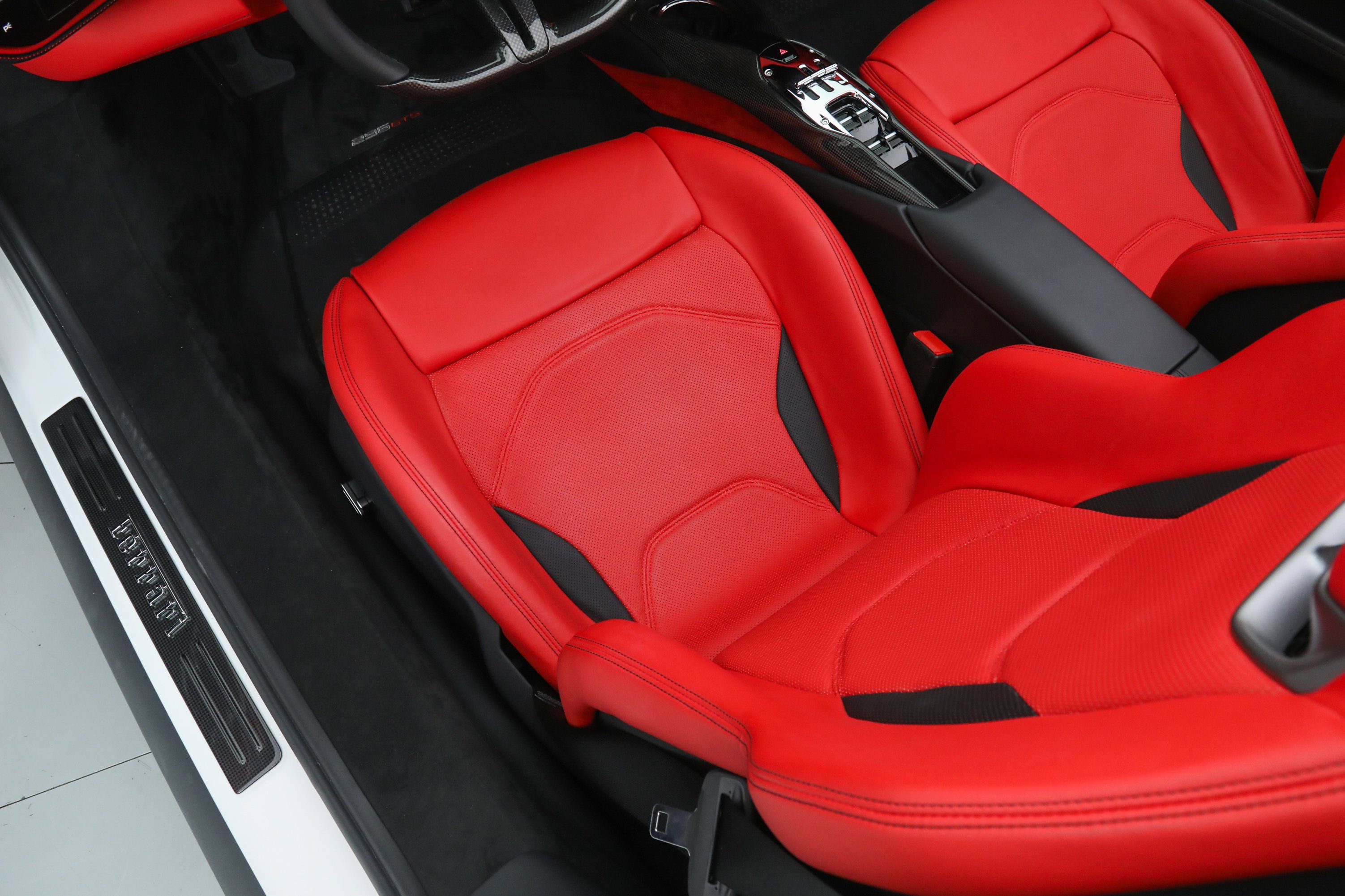2024 Ferrari 296 Base - Photo 27