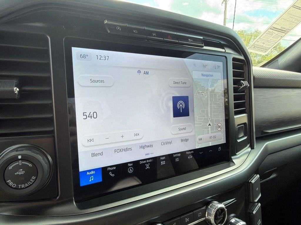 Used 2024 Silver Ford XLT image 29