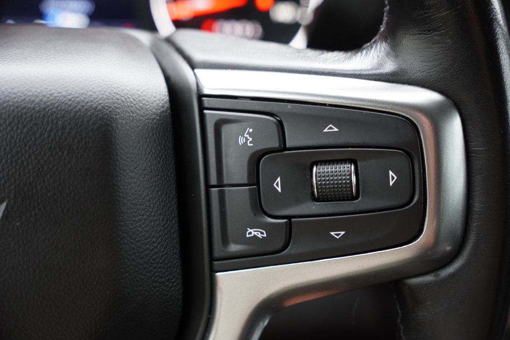 Used 2019 SHADOW GRAY METALLIC Chevrolet LTZ image 34