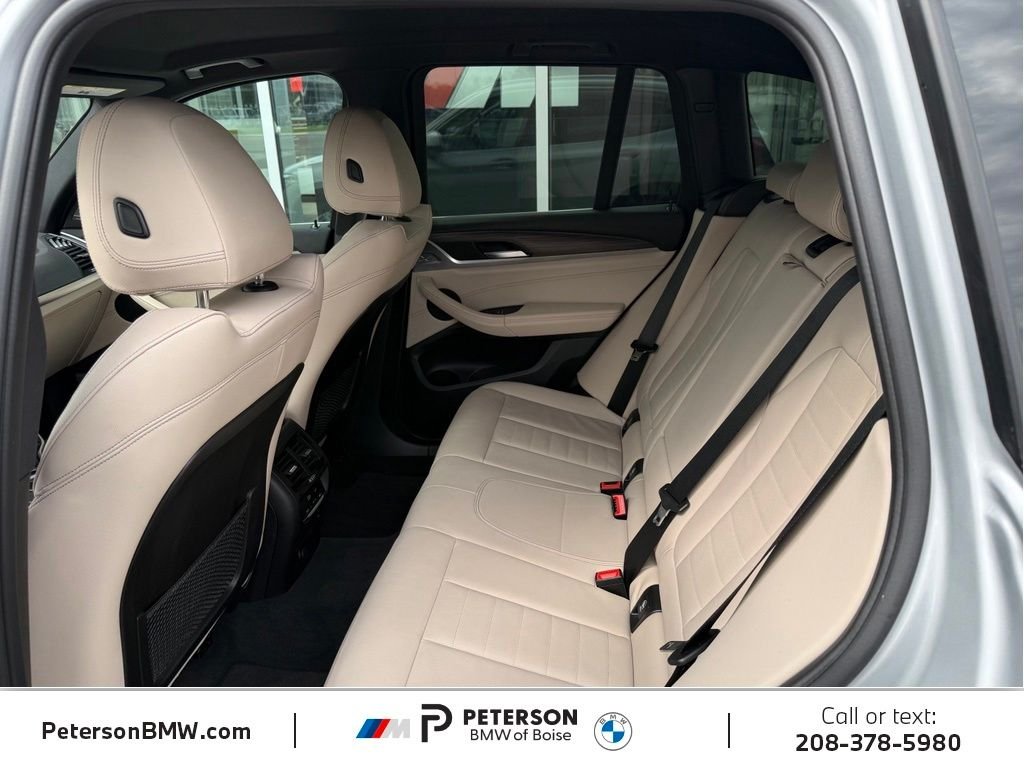 Used 2019 Silver BMW xDrive30i image 15