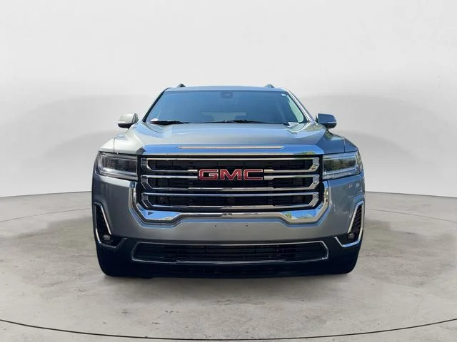 Used 2023  GMC SLT image 8