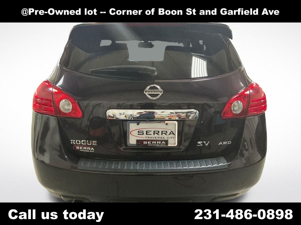 Used 2011 Black Nissan SV image 8