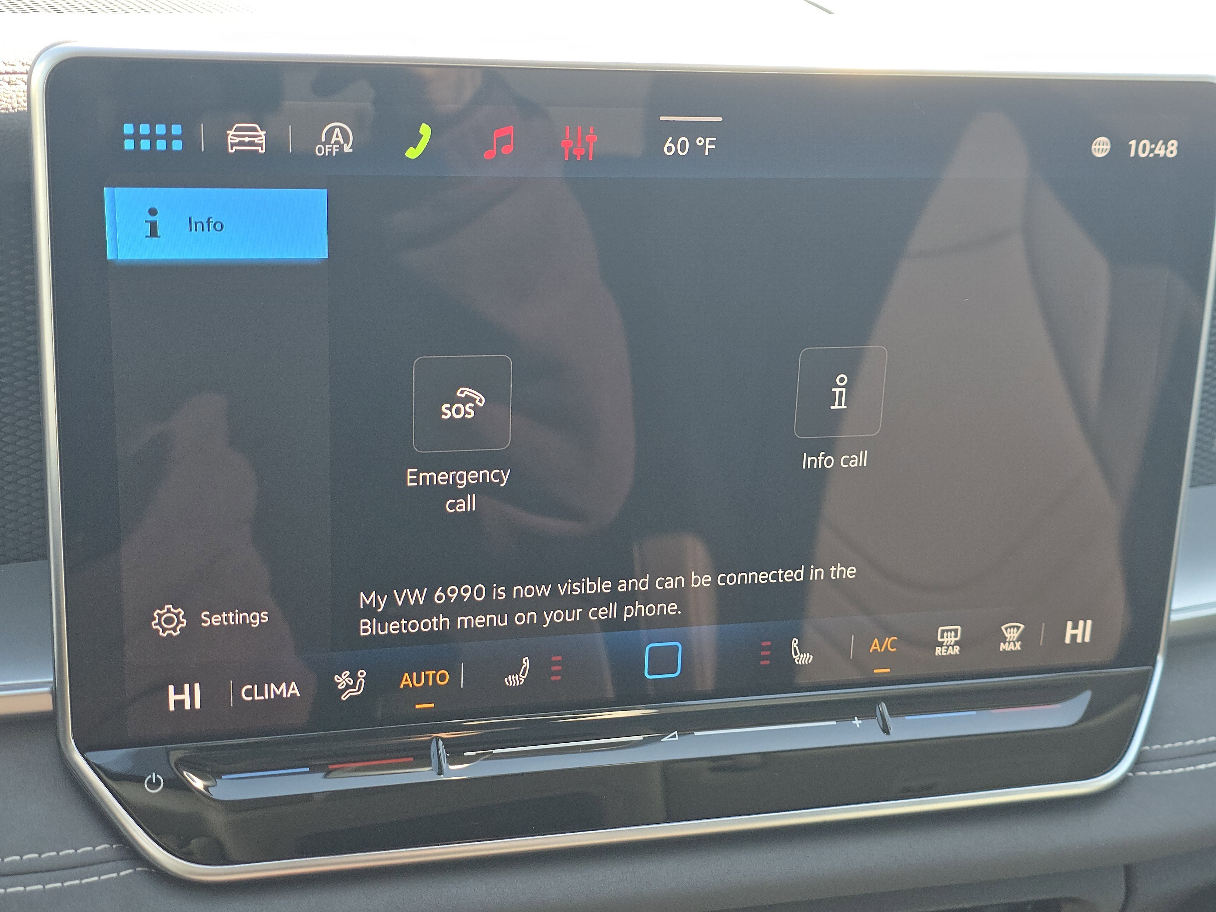 New 2026 Platinum Gray Metallic Volkswagen SE image 12