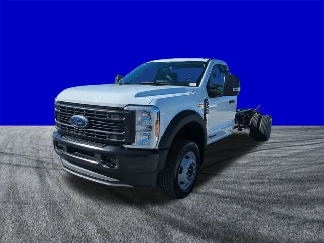 New 2026 Oxford White Ford F-450® XL image 8