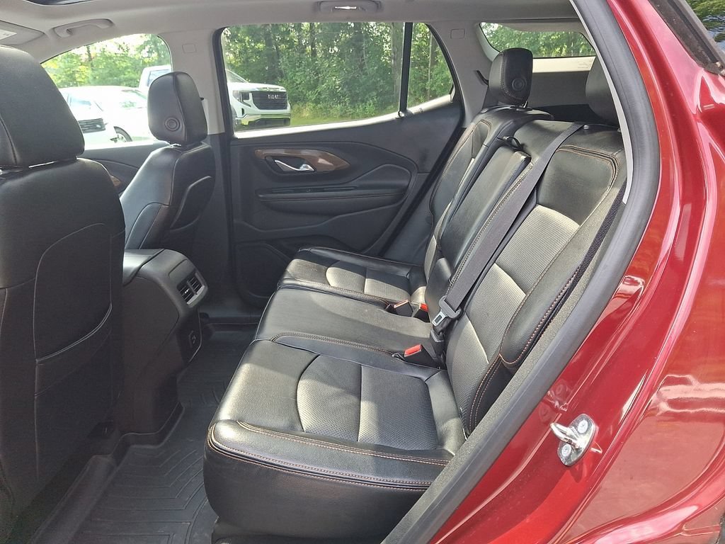 Certified Used 2018 RED QUARTZ TINTCOAT GMC SLE image 11