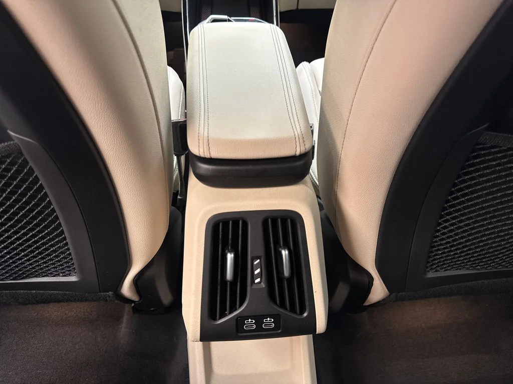 Used 2023 Green BMW xDrive28i image 70