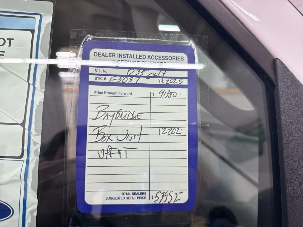 New 2025 Oxford White Ford E-350 SRW image 27