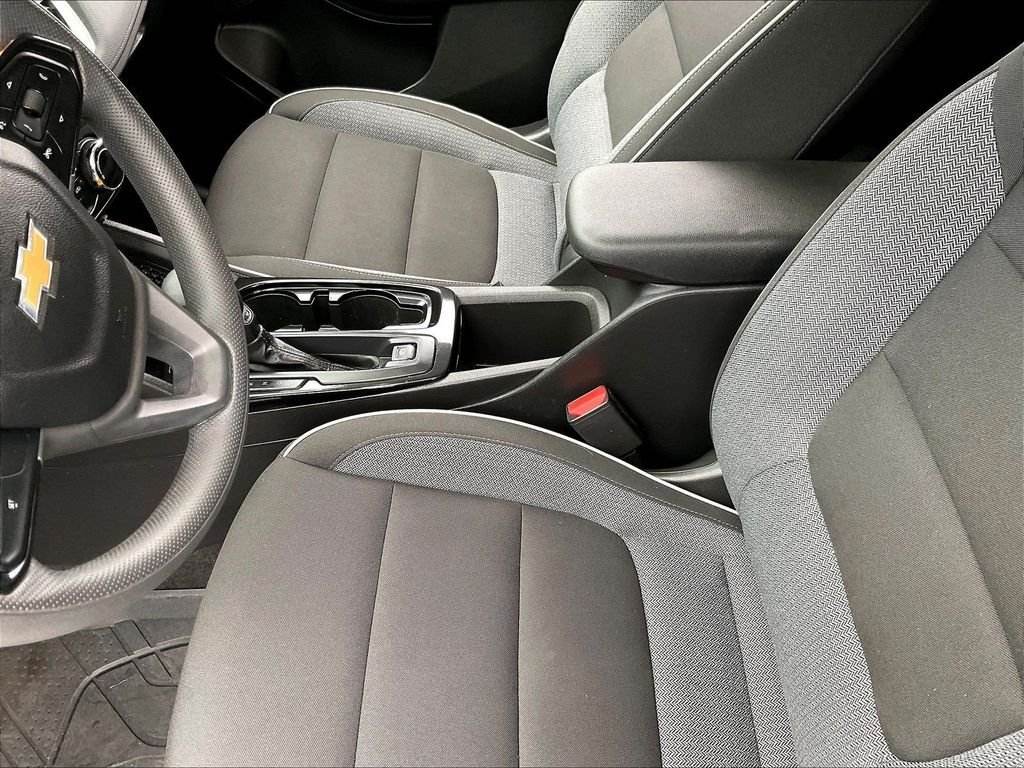 Used 2024 White Chevrolet LT image 20