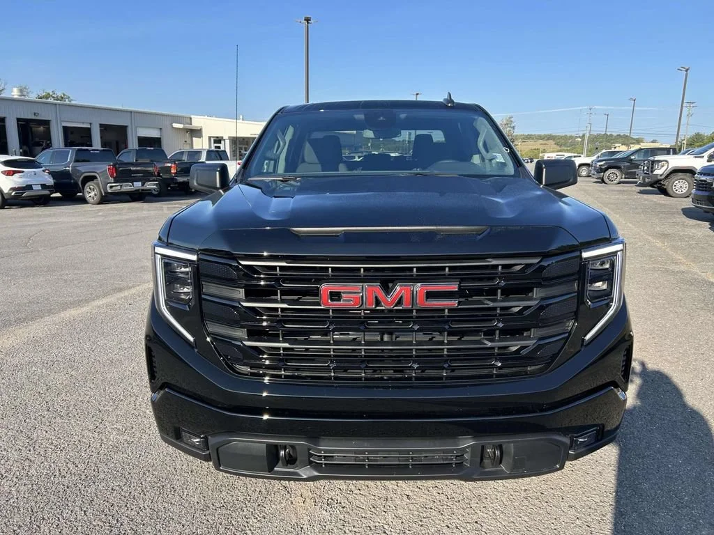 New 2026 Onyx Black GMC Elevation image 9