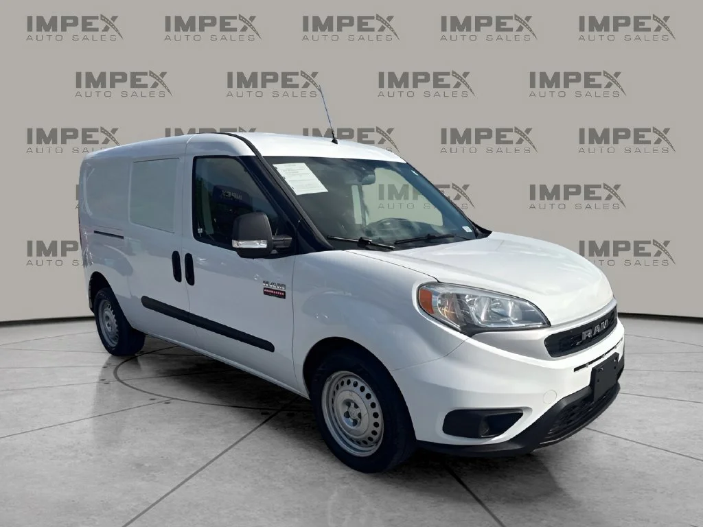 Used 2022 White Ram Base image 7