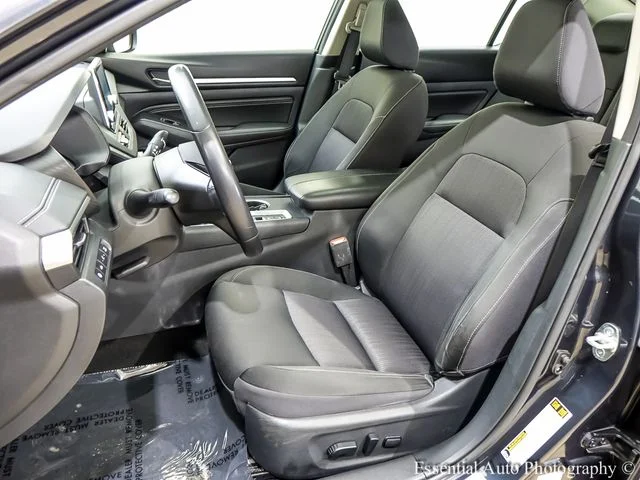 Used 2019 Blue Nissan 2.5 SV image 10