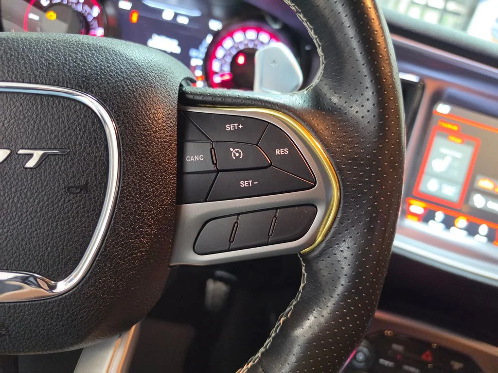 Used 2019 Pitch Black Clearcoat Dodge SRT Hellcat Redeye image 25