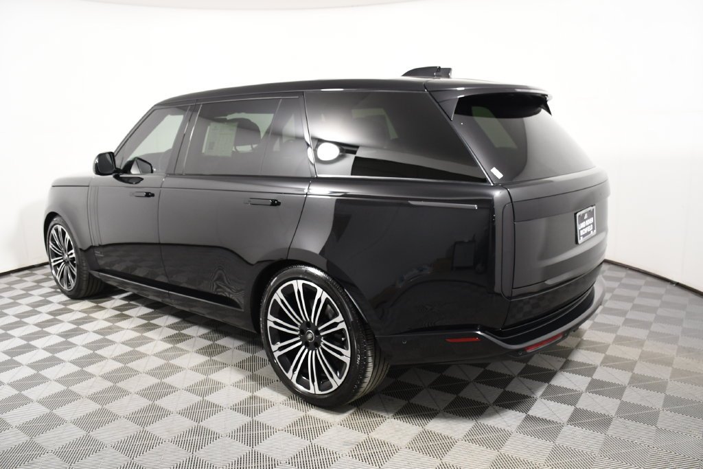 Used 2025 Santorini Black Metallic Land Rover Autobiography image 3