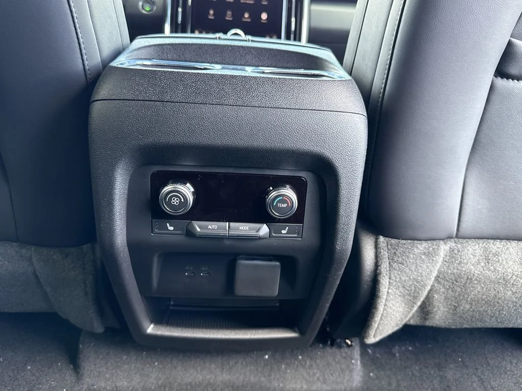 2026 GMC Acadia Elevation - Photo 39