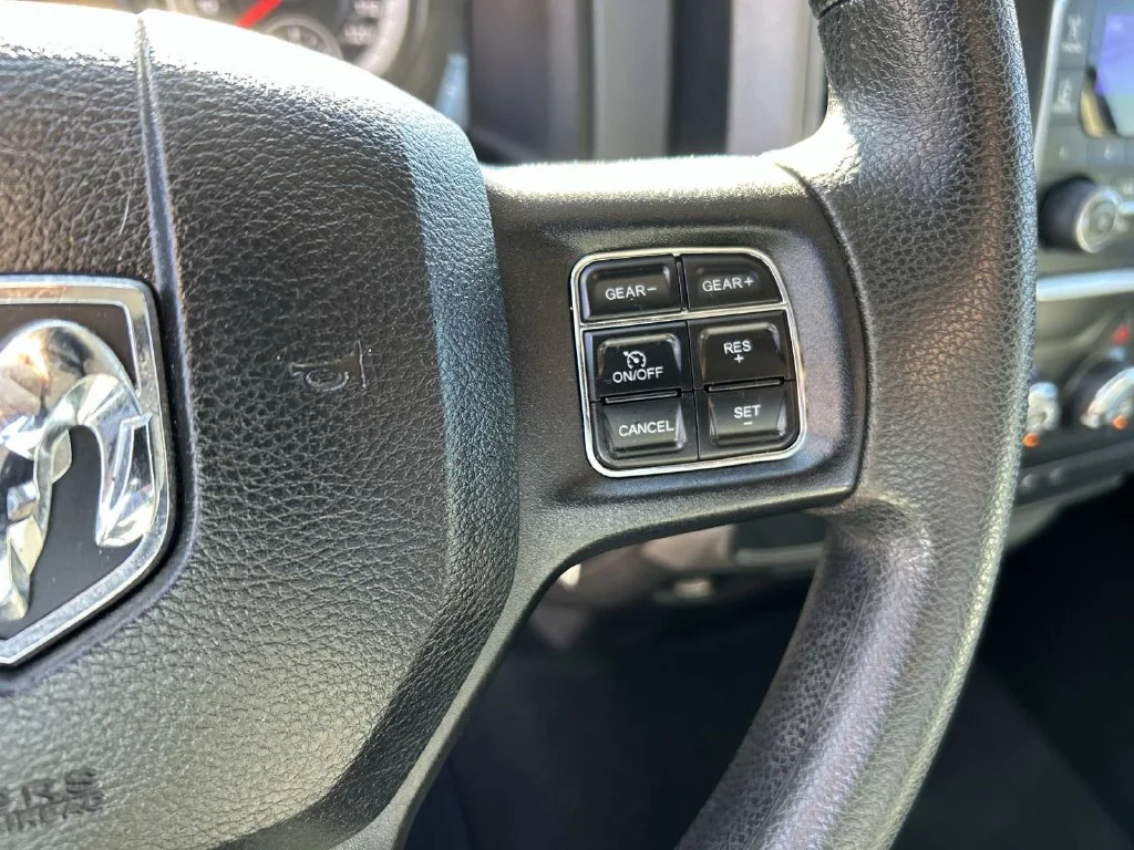 Used 2015 White Ram Express image 44