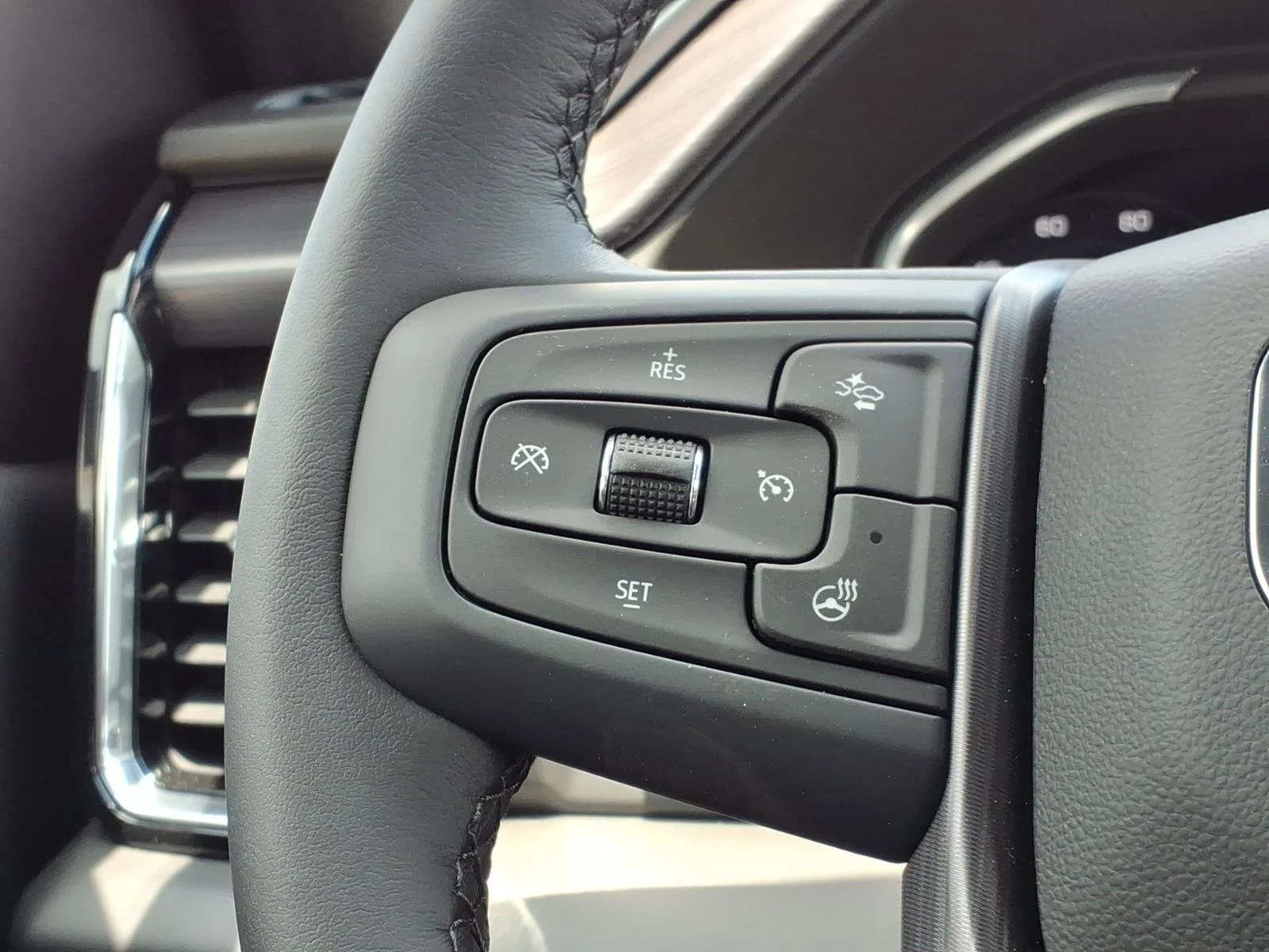 2026 GMC Sierra 3500HD Denali Ultimate - Photo 21