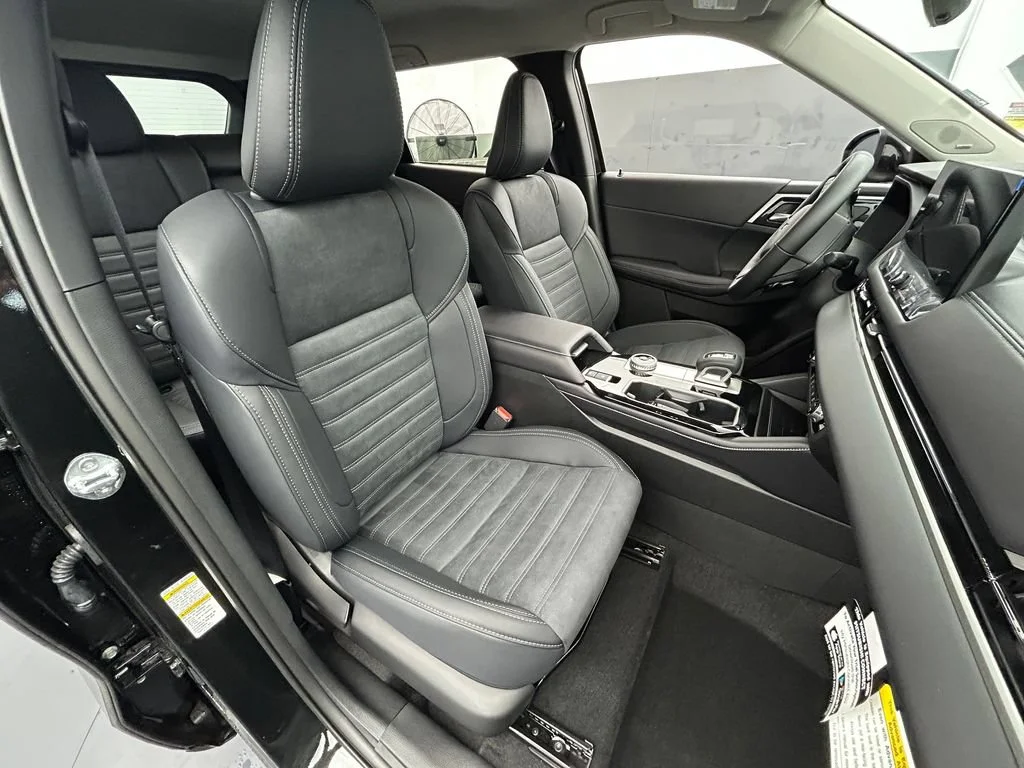 2026 Mitsubishi Outlander SE - Photo 15
