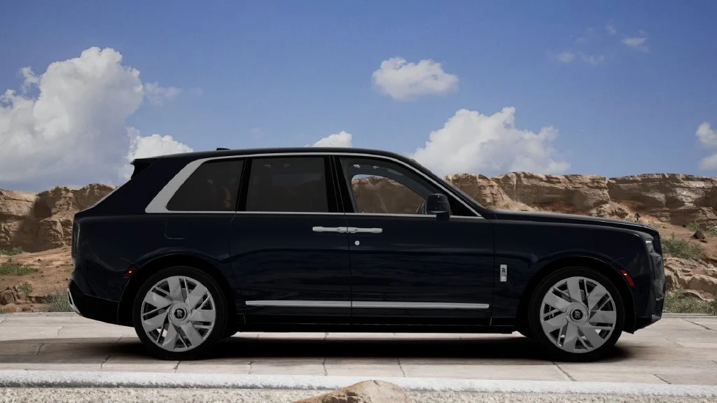 New 2027 Blue Rolls-Royce  image 2