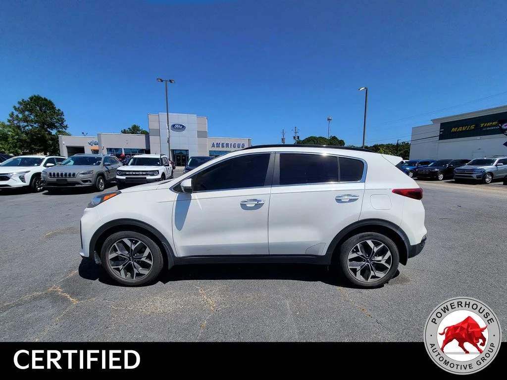 Used 2021 White Kia EX image 3