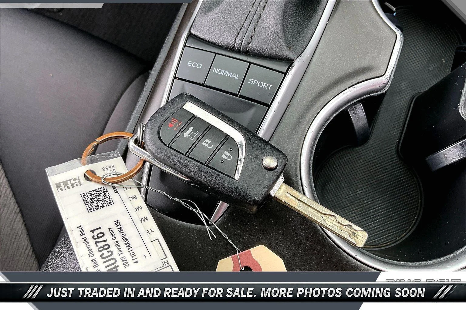 Used 2023 Midnight Black Metallic Toyota LE image 9