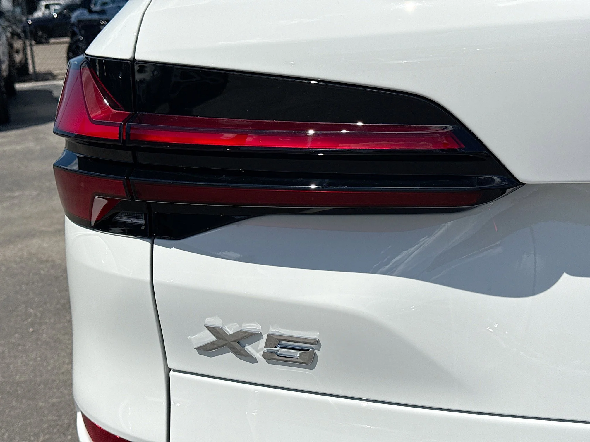 New 2026 Alpine White BMW xDrive50e image 10