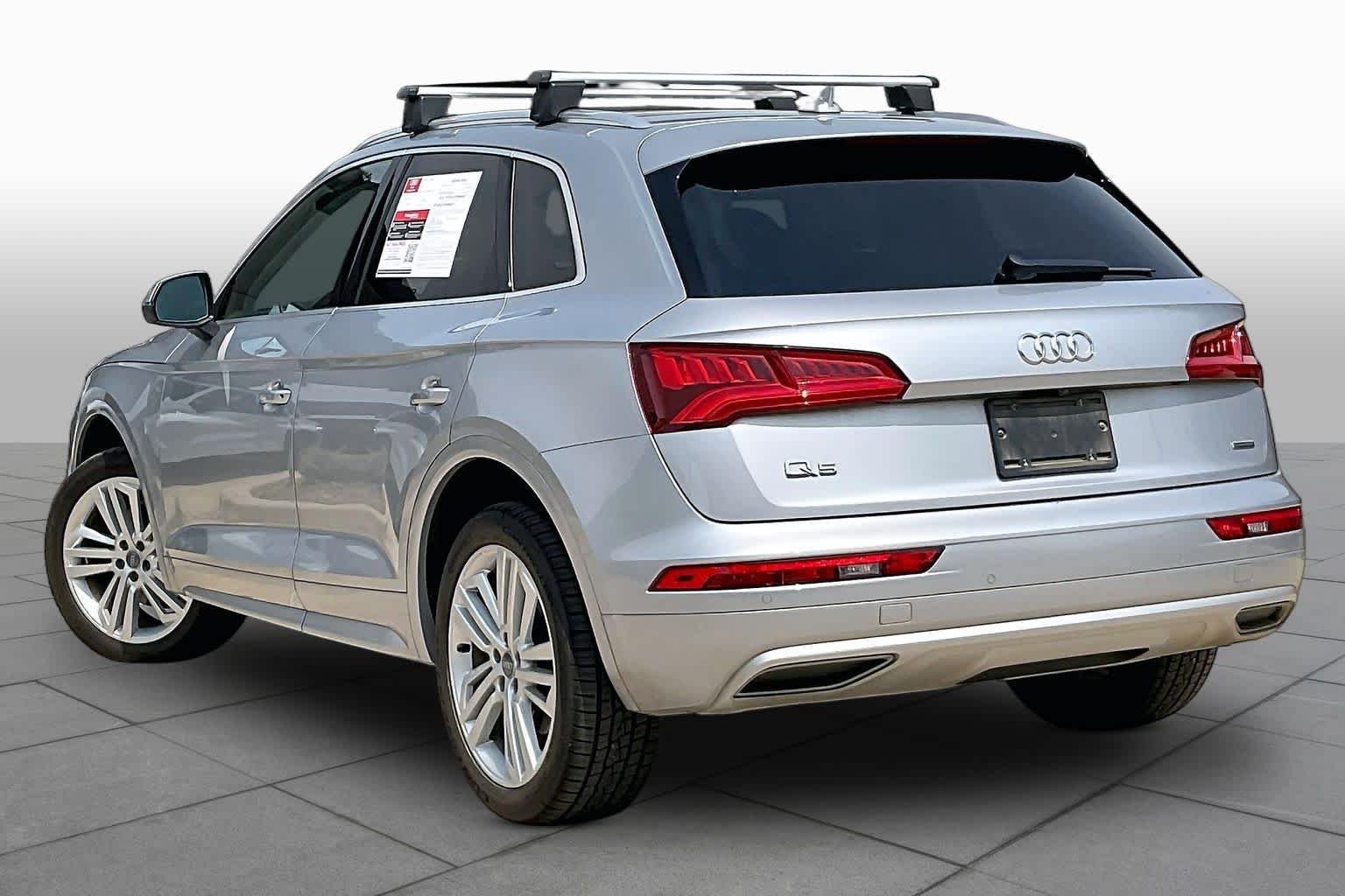 Used 2019 Florett Silver Metallic Audi Premium Plus image 12