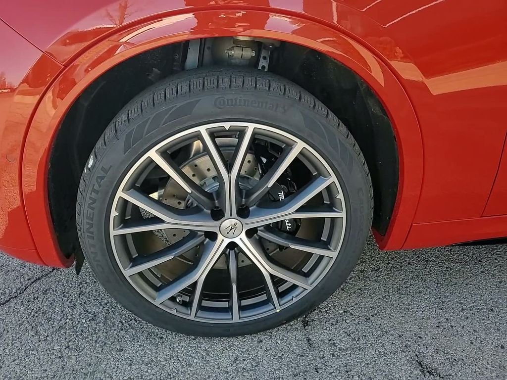 2026 Maserati Grecale Modena V6 - Photo 17