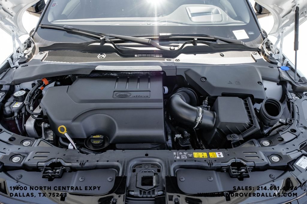 New 2026 Fuji White Land Rover S image 46