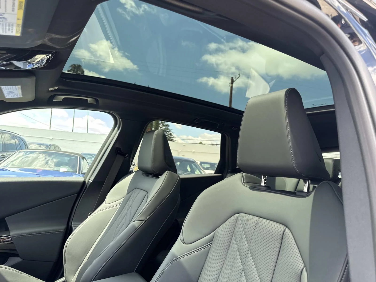 New 2026 Black Sapphire Metallic BMW 30 xDrive image 16