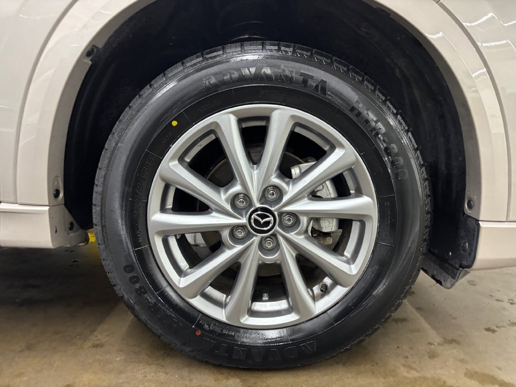 Used 2025 Quartz Metallic Mazda 2.5 S Preferred Package image 37