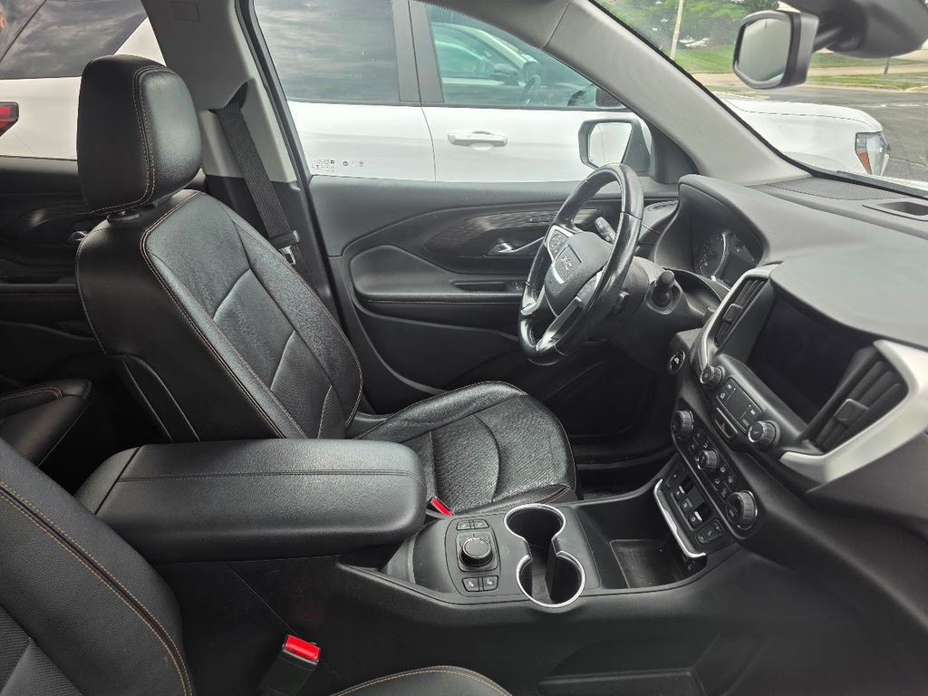 Used 2020 Quicksilver Metallic GMC SLT image 5