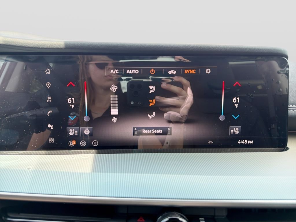 New 2026 White Pearl Nissan Platinum image 23