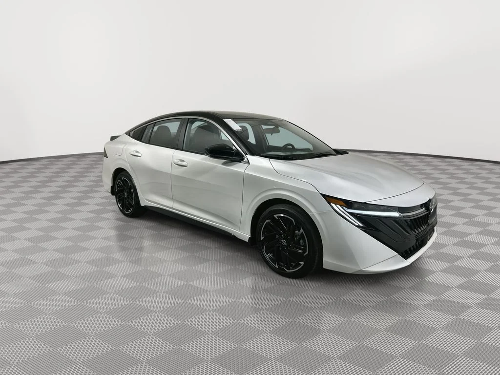New 2026 White Nissan SR image 2