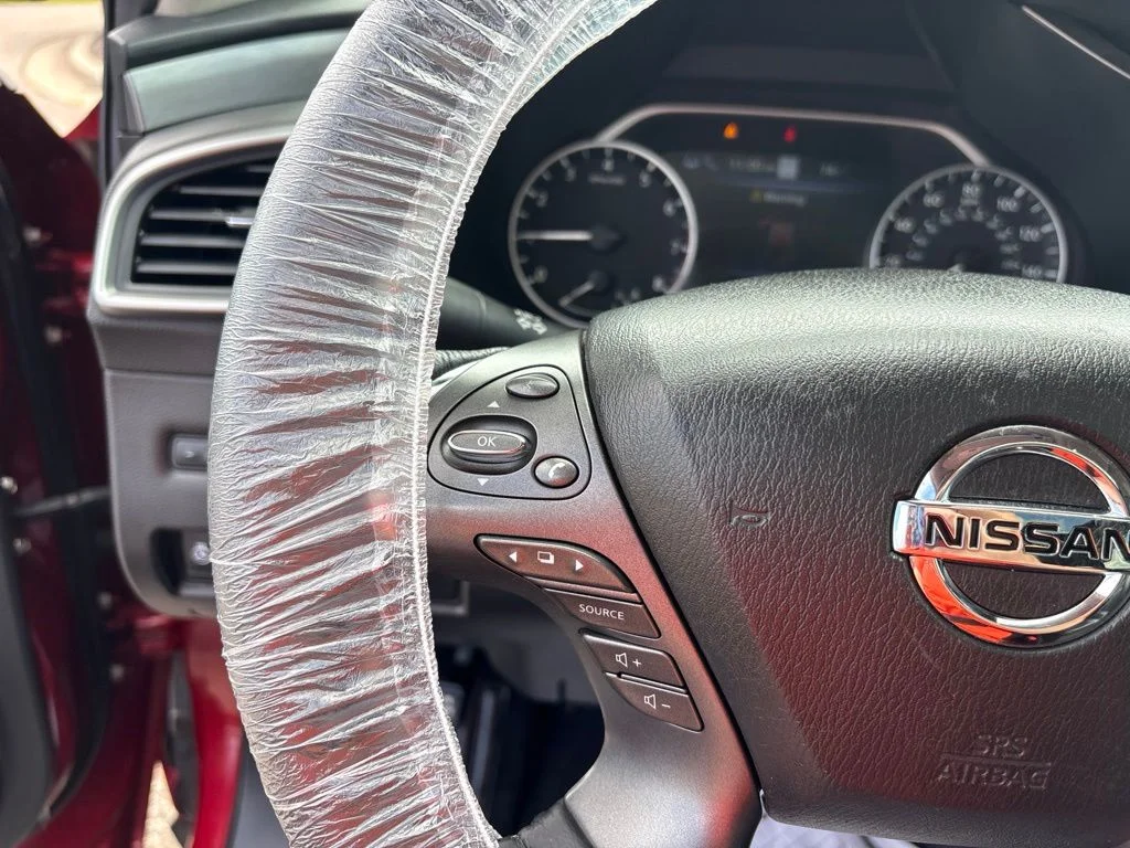Used 2020 Cayenne Red Metallic Nissan SL image 15