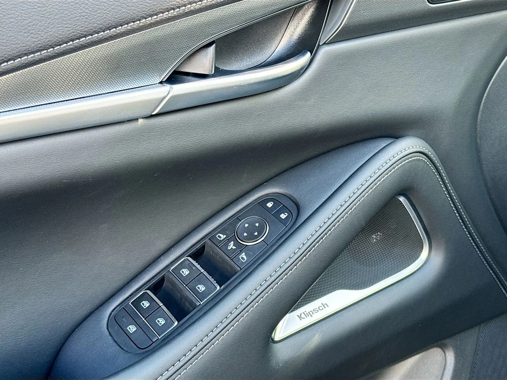Certified Used 2026 Silver INFINITI LUXE image 19