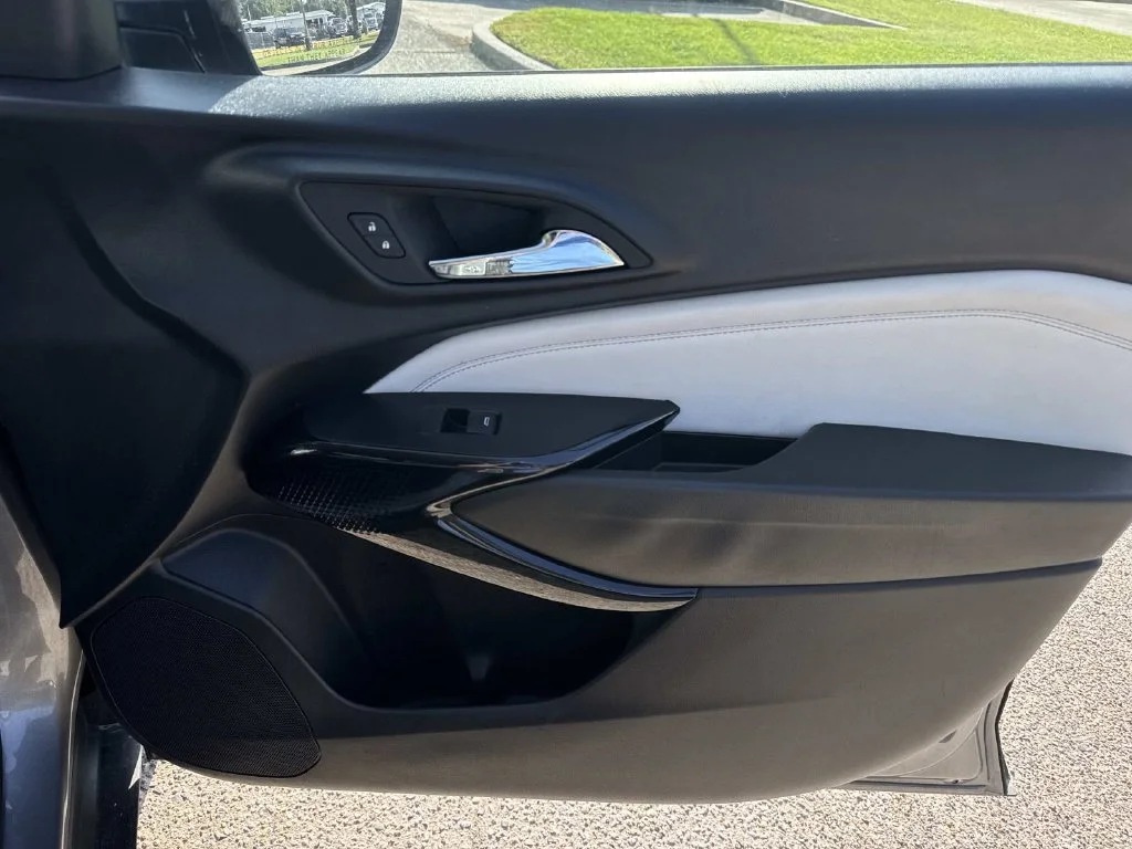 Used 2025 Gray Chevrolet LT image 25